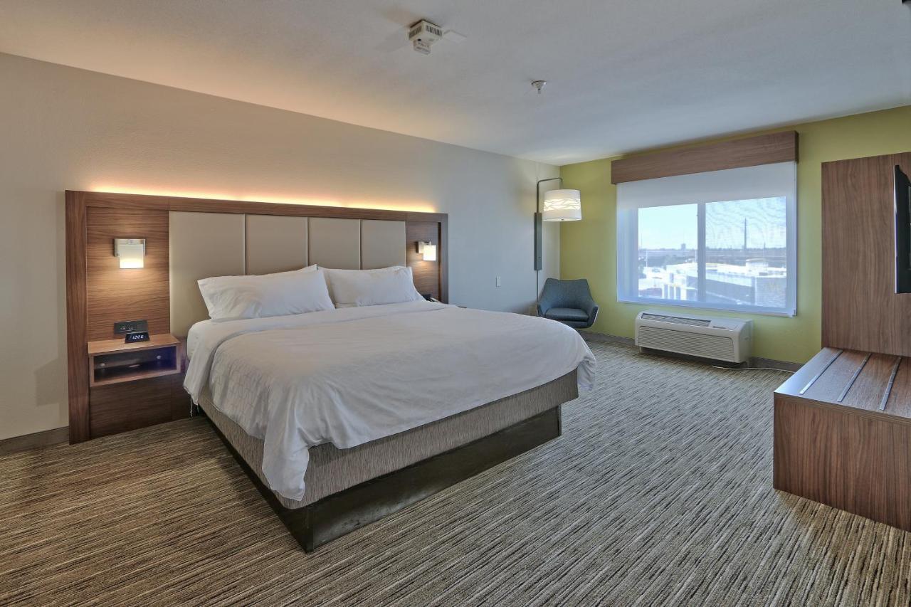 Holiday Inn Express & Suites Albuquerque Historic Old Town By Ihg Экстерьер фото