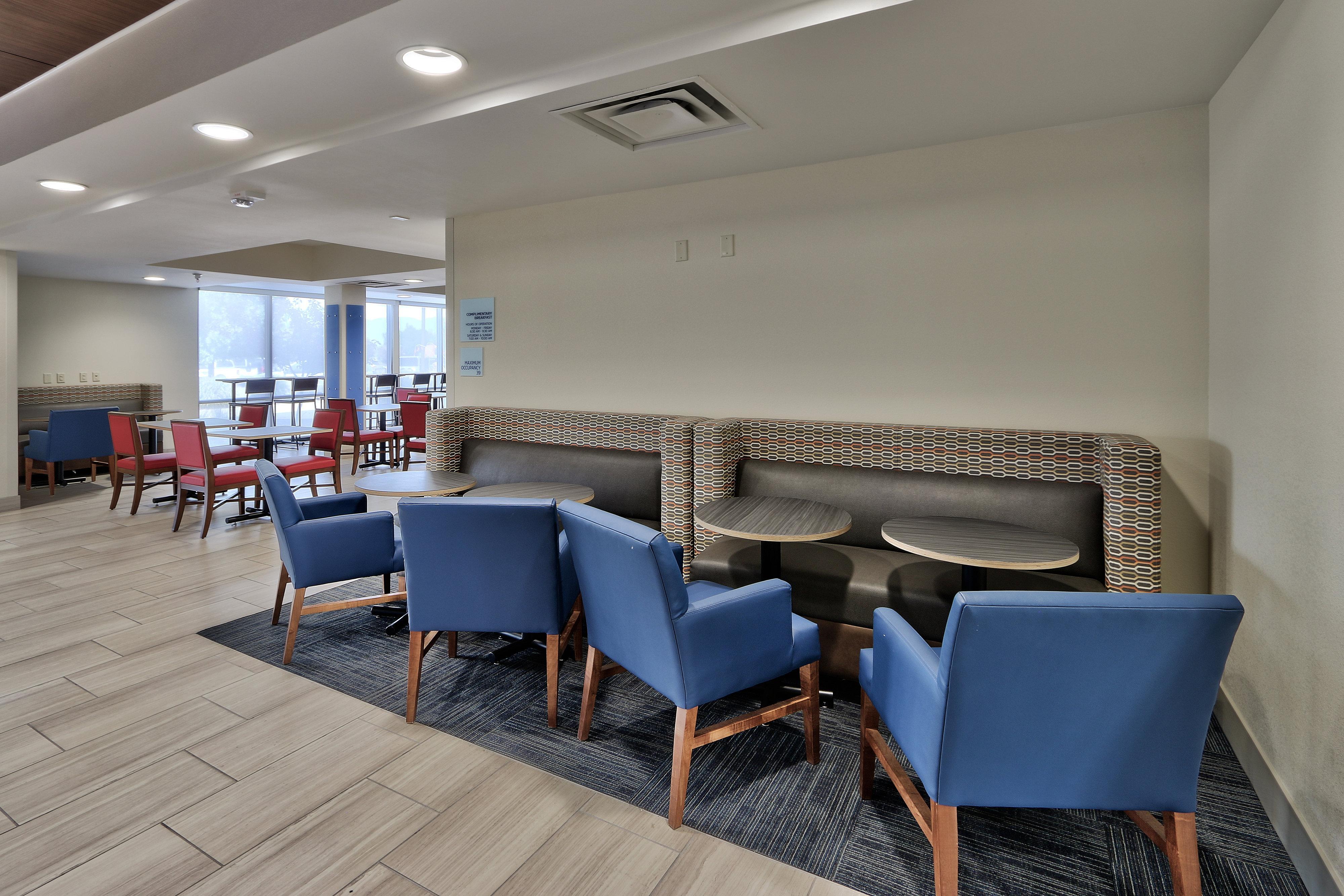 Holiday Inn Express & Suites Albuquerque Historic Old Town By Ihg Экстерьер фото